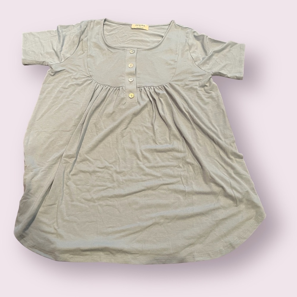 ⭐️ Brand New - Zenana Women's Large Short Sleeve Button Down Top - Light Blue